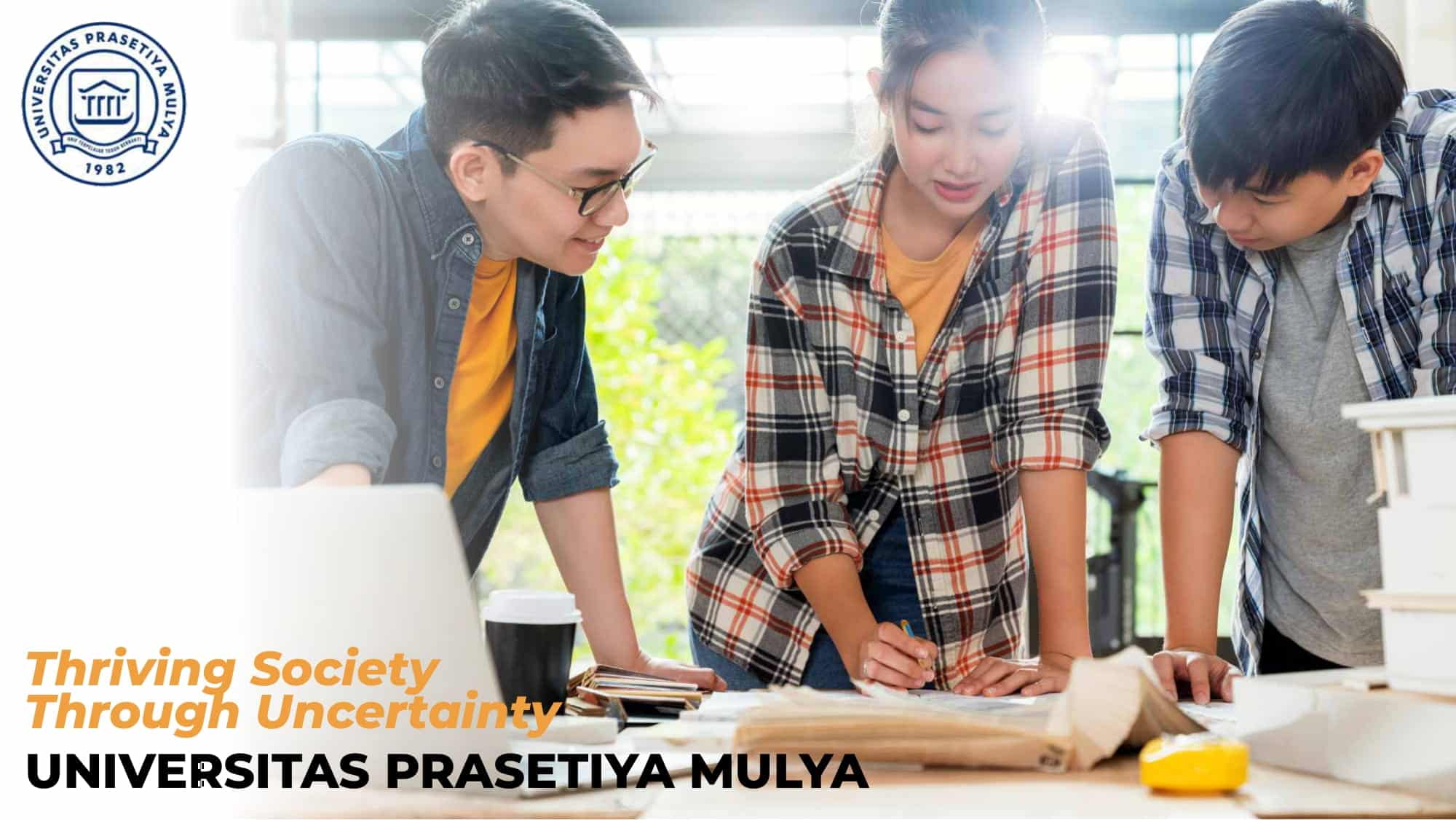 Universitas  Prasetiya Mulya di Kawasan EDU City Rukan Harvard